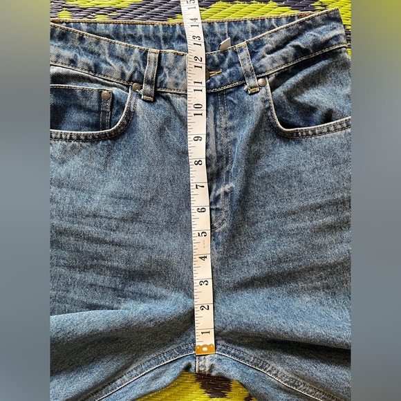 Ragged Priest Jeans High Waisted Wide Leg Raw Hem Size 26 Medium Wash Casual - Picture 10 of 11